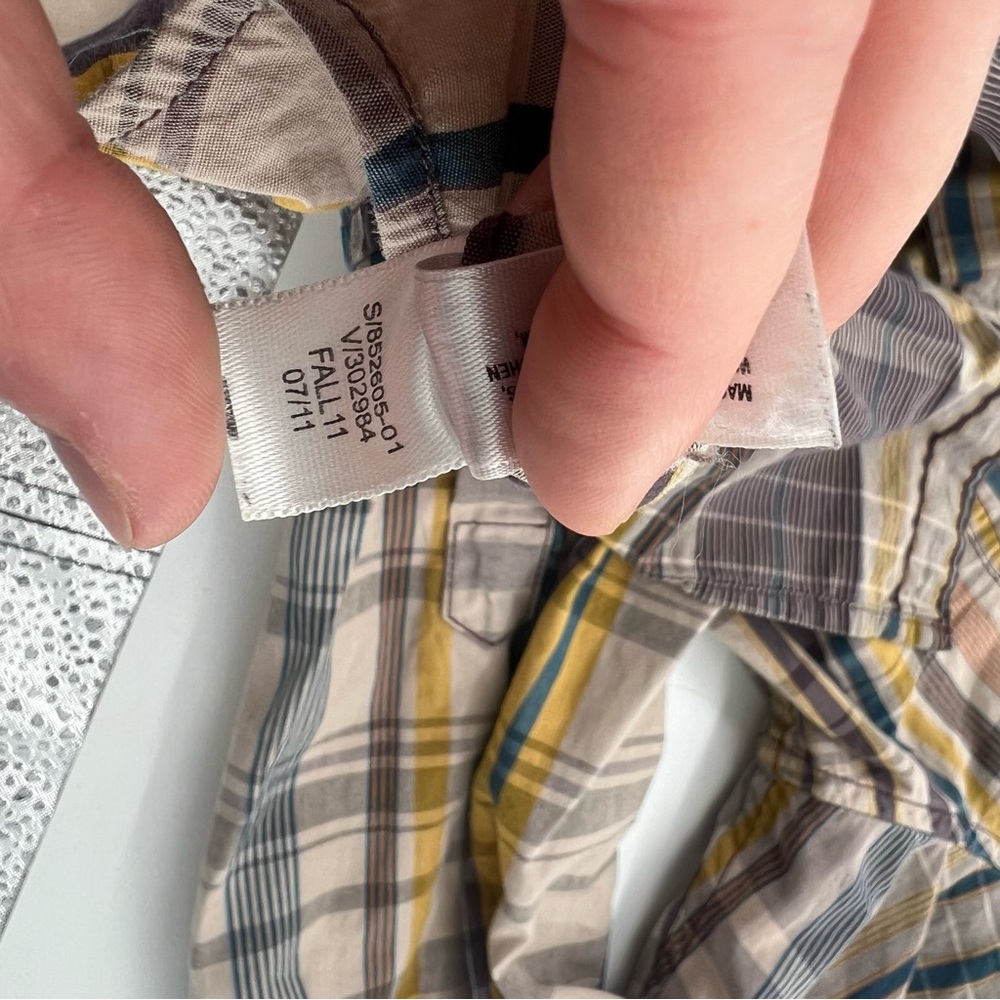 Gap Bundle 2pc Men’s Button Up Collared Shirt Lon… - image 6